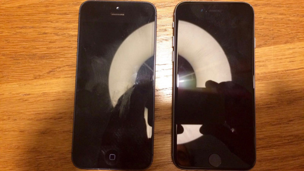 iPhone 5se (праворуч)