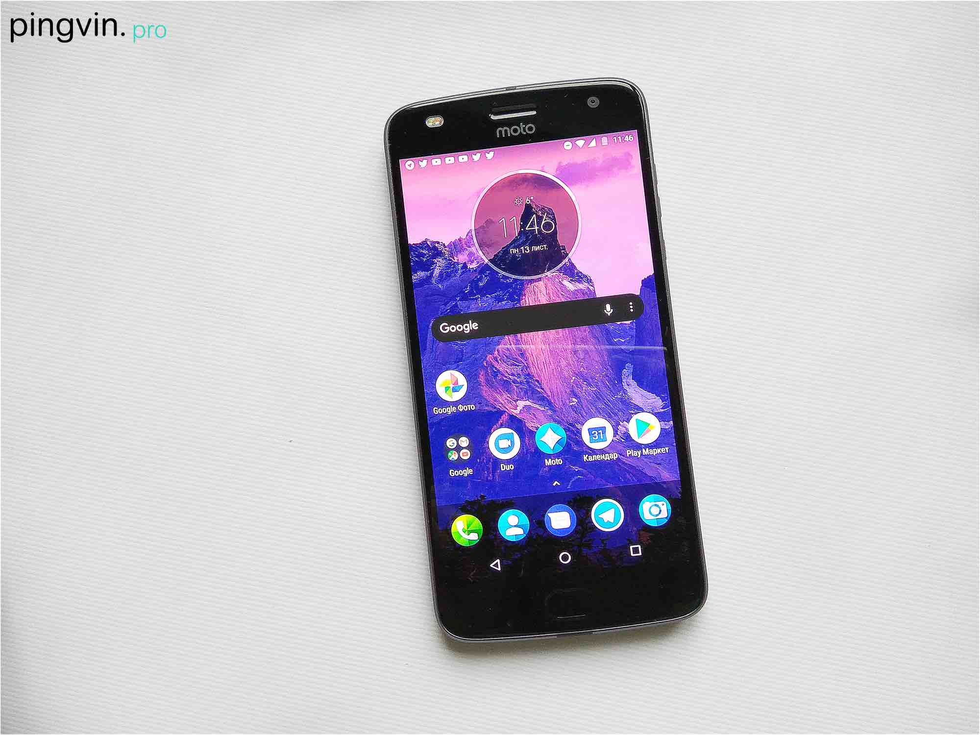 Motorola Moto Z2 Play - Екран