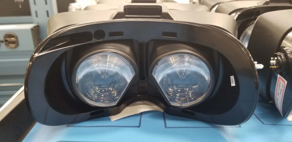 Valve створює свою VR-гарнітуру