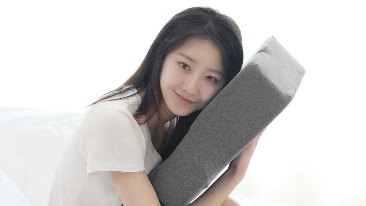 Xiaomi представила розумну подушку для сну