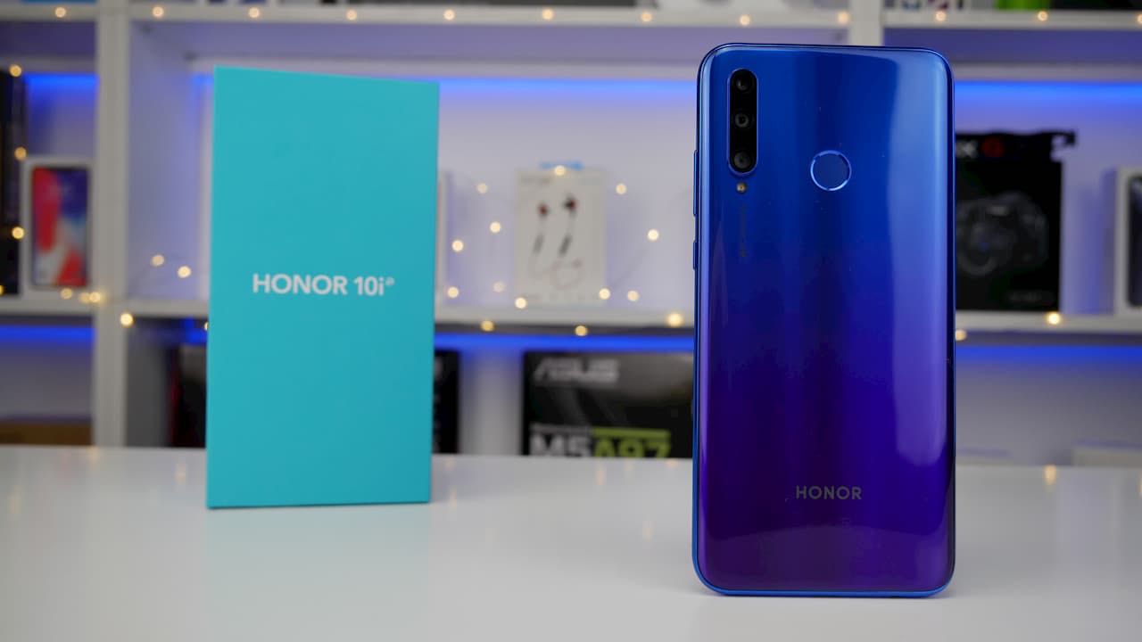 Honor 10 nfc есть или нет