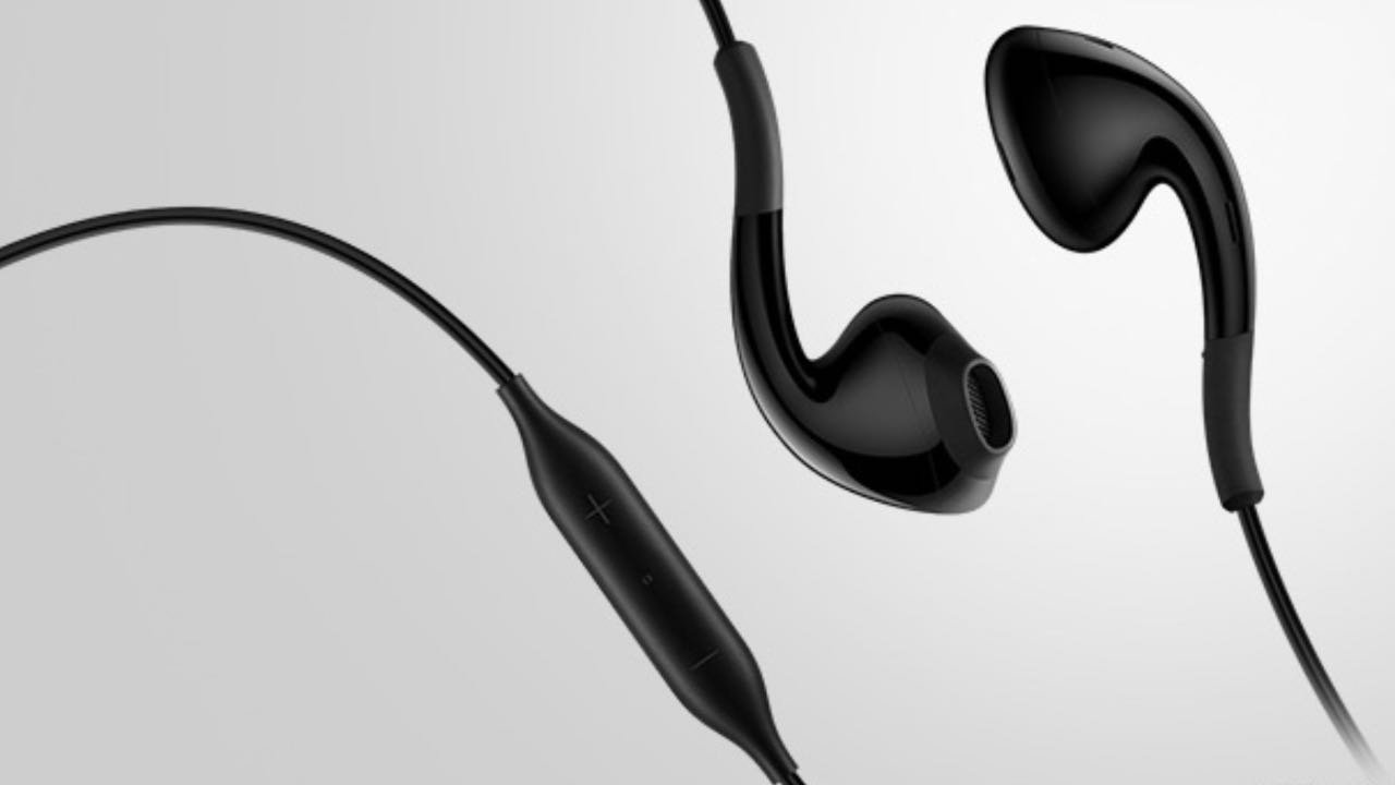 Meizu випустила бюджетні навушники Meizu EP2C