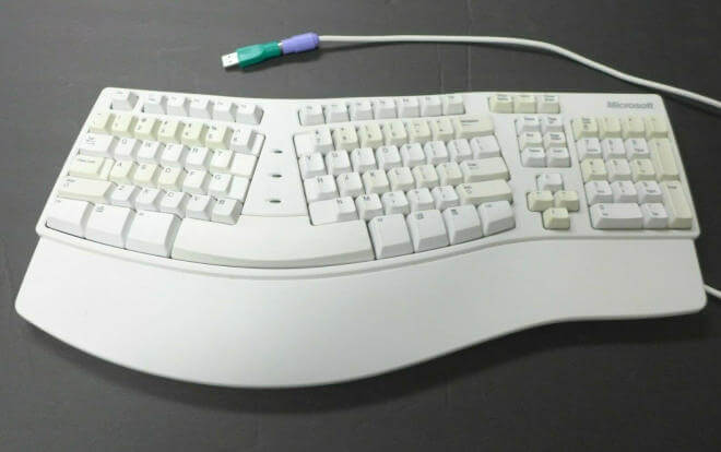 Microsoft Classic Ergonomic Keyboard