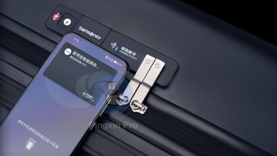 Huawei випустила розумну валізу Huawei Smart Business Suitcase, яка розблоковується смартфоном