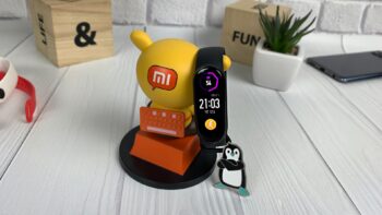 Xiaomi Mi Smart Band 6 (циферблат - домашній екран)