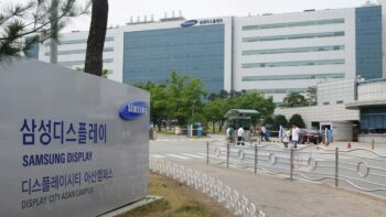 Завод Samsung Display \ розтяжний OLED-дисплей