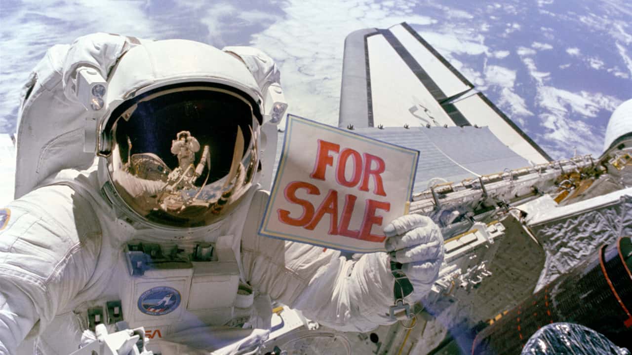 Реклама в космосі - на продаж
