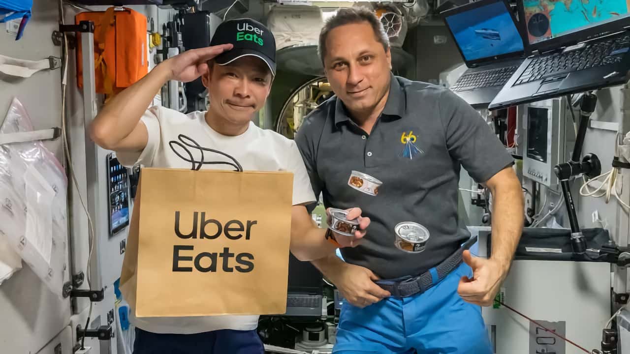 Юсаку Маедзава – Uber Eats – МКС