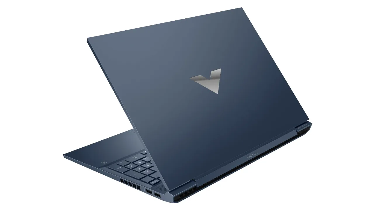 HP Victus 16-D0001UR 5D5F1EA (вид ззаду)