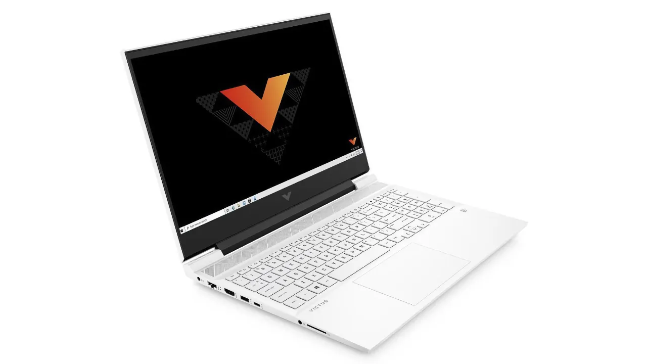 HP Victus 16-D0001UR 5D5F1EA (вид спереду та з боку)