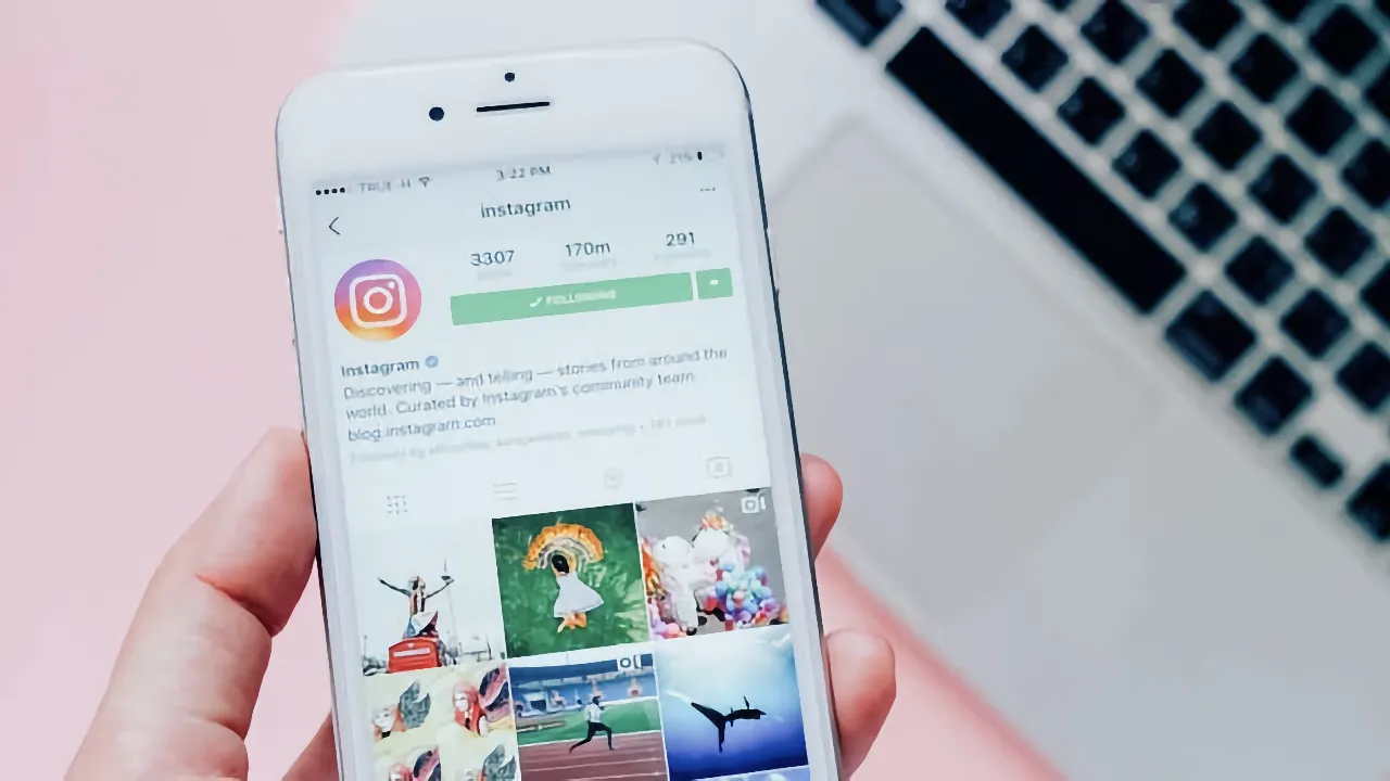 Instagram (SMM — комунікації з клієнтами)